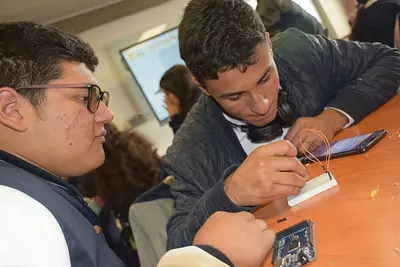 Taller Sala de Innovación, IET Santa Cruz, Boyacá